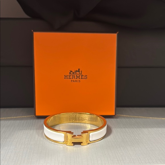 Hermès Clic H bracelet - Picture 1 of 10